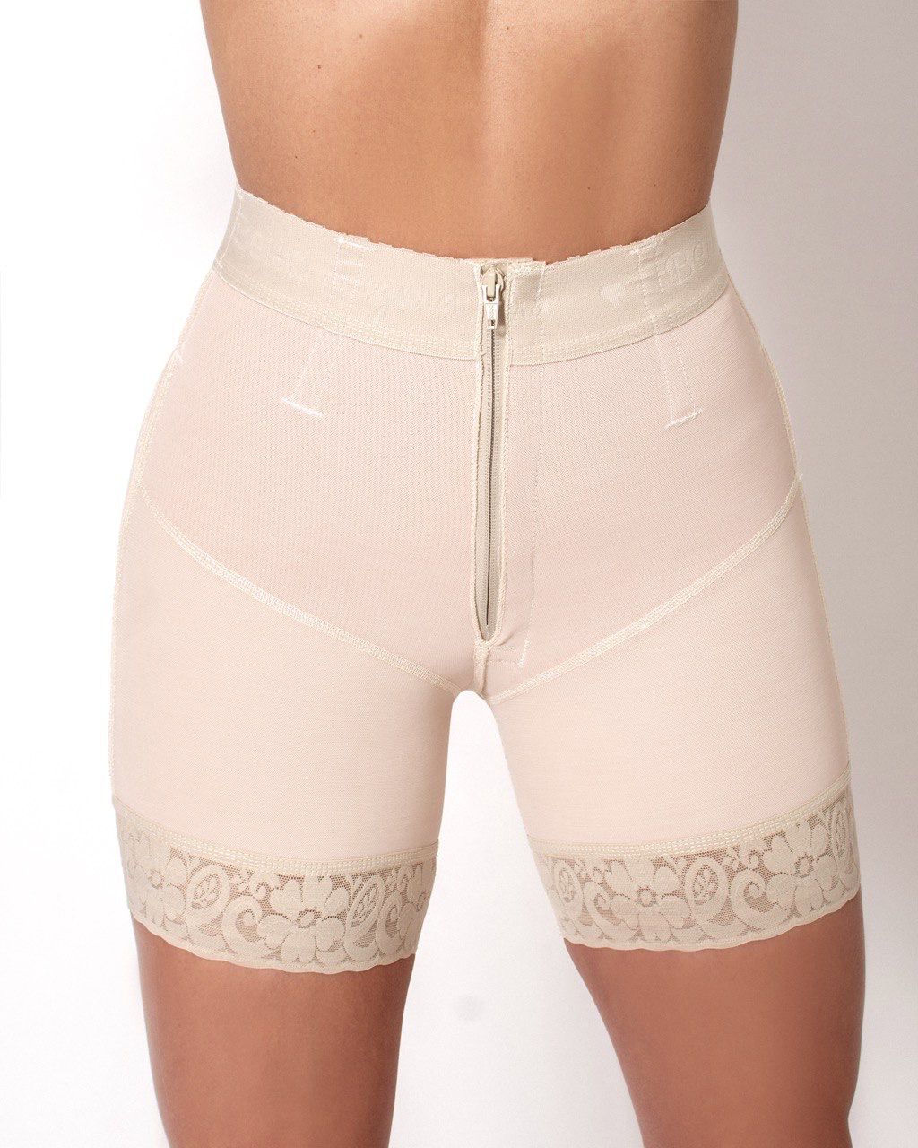 Short con cierre Gluteo amplio